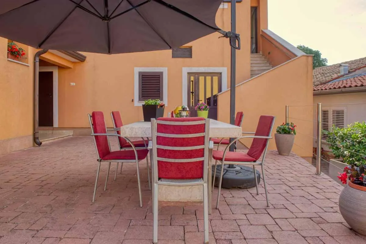 Beautiful Apartment Toni Rovinjsko Selo Κροατία